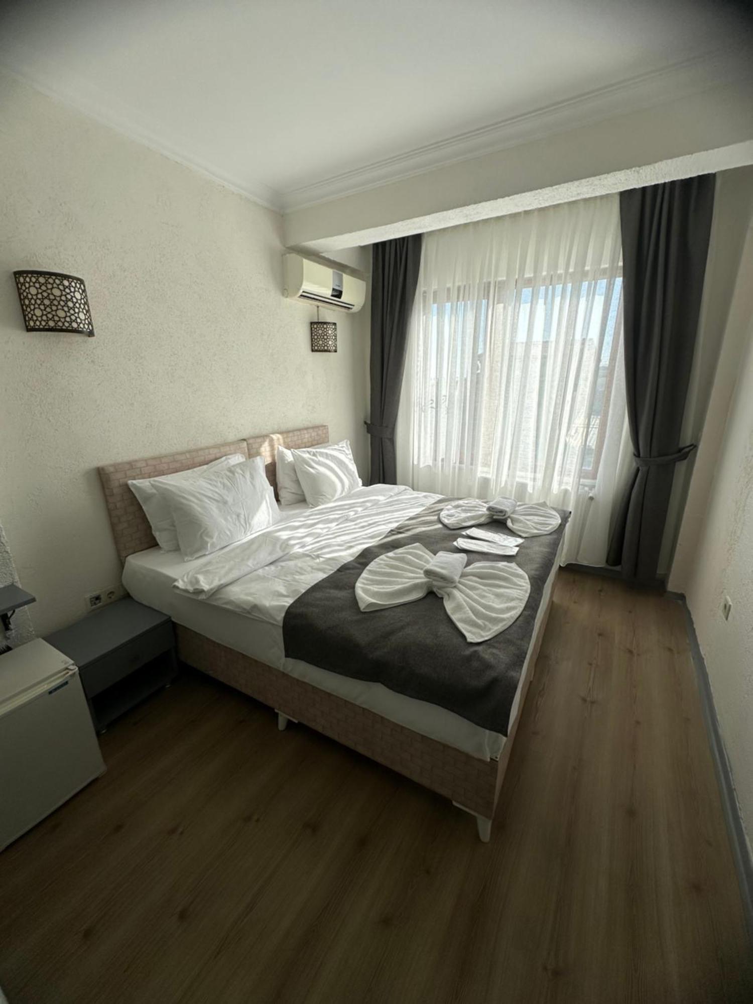 Big Orange Hotel Old City Istanbul Exterior photo