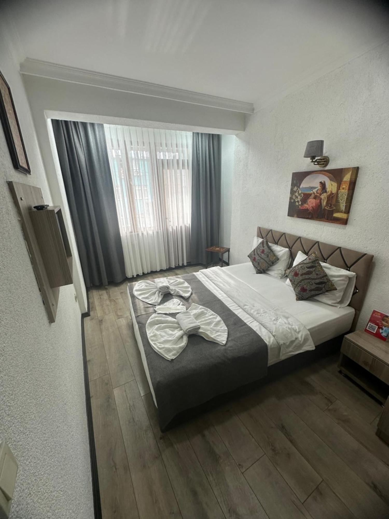 Big Orange Hotel Old City Istanbul Exterior photo